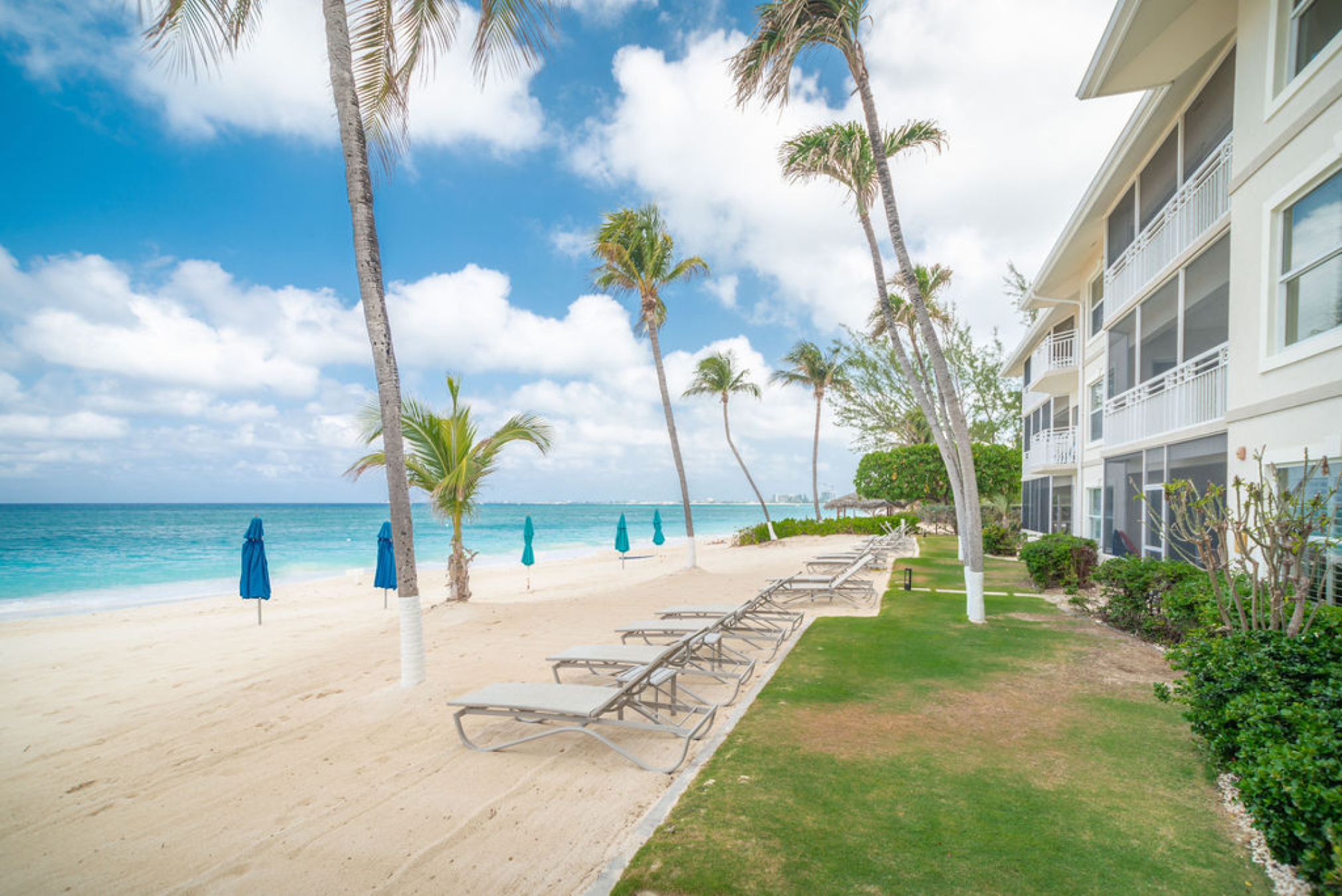 Cayman Club Unit 25