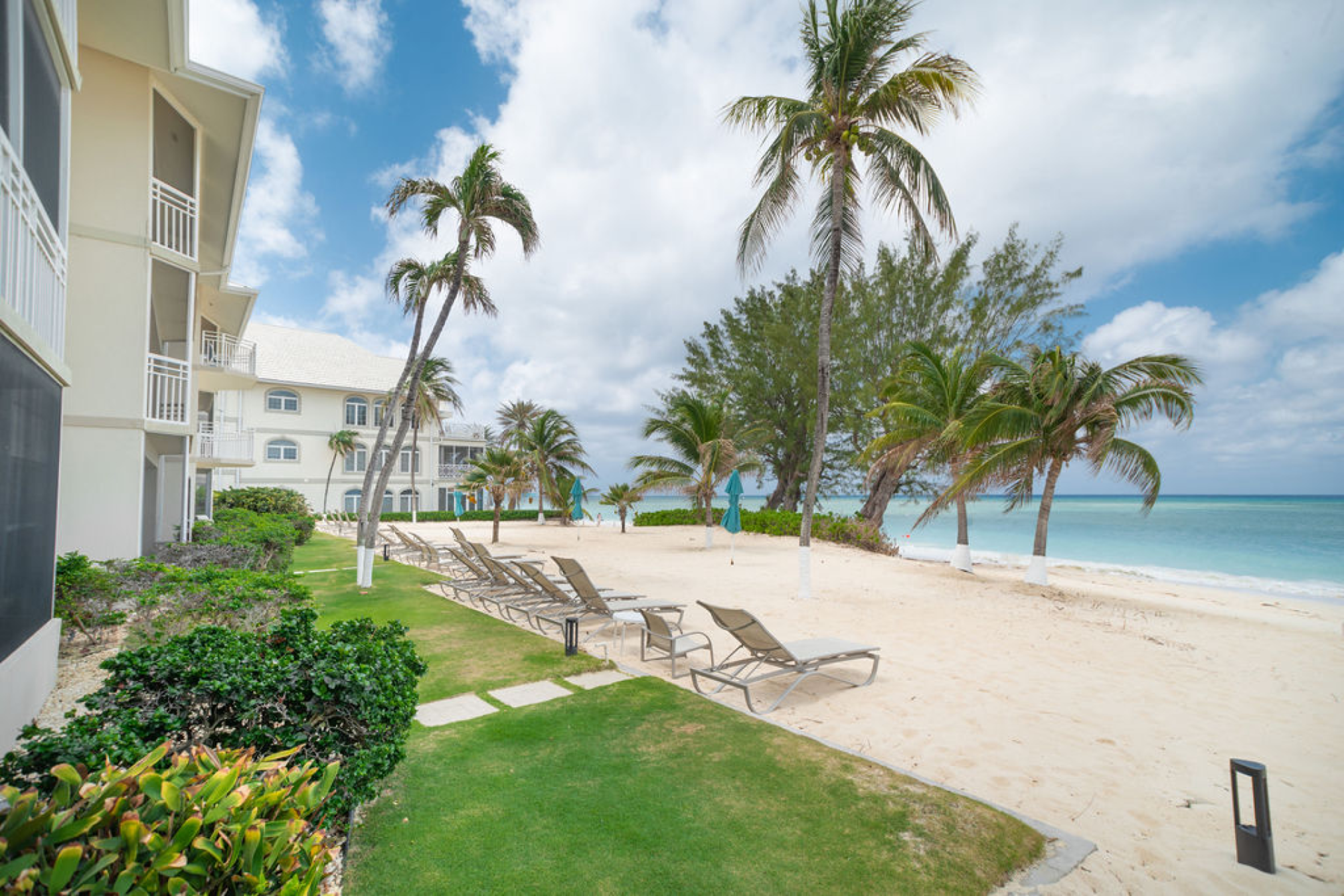 Cayman Club Unit 25