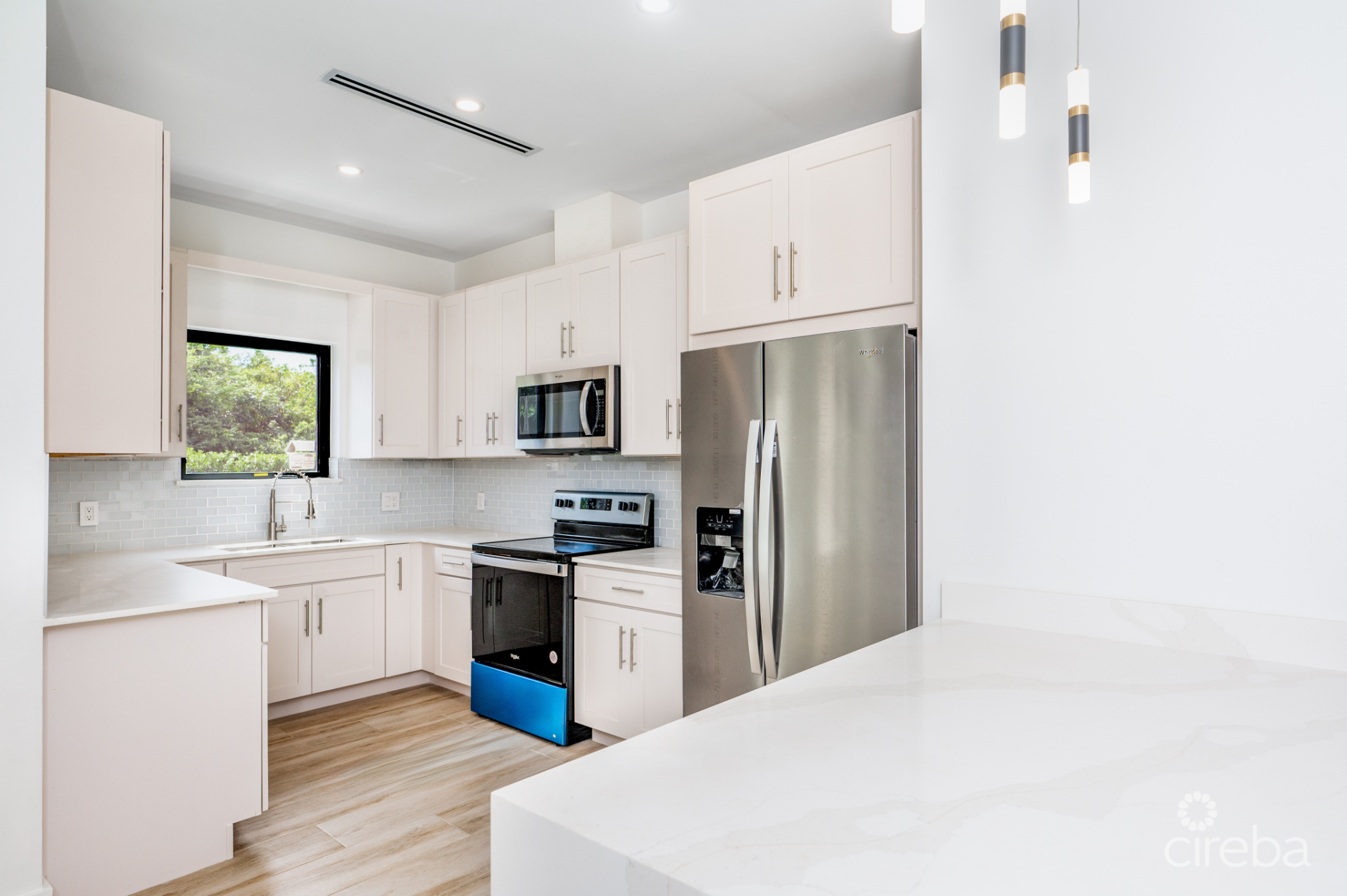 Lavania Court - Gated - Large 2 Bed 2.5 Bath Townhomes