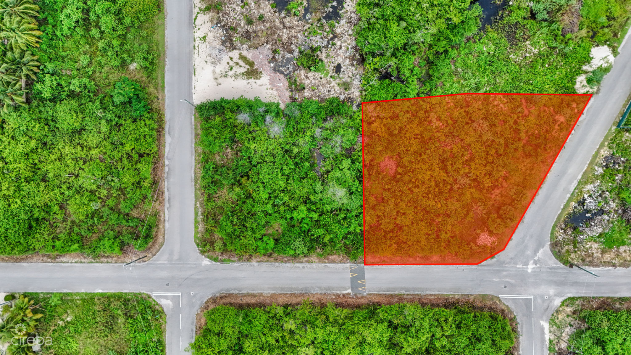 Large Corner Lot .366 Acre In Lookout Gardens