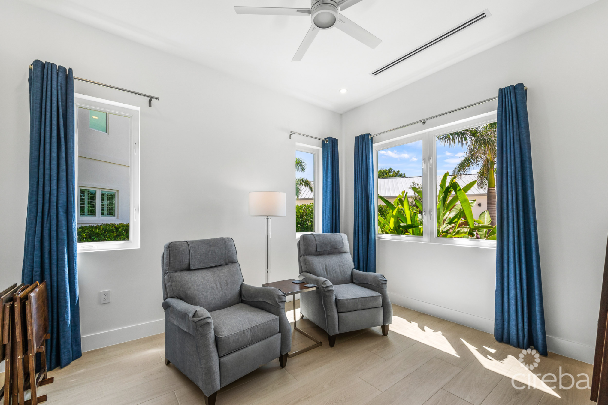 Oceans 9  Villa 7  West Bay Luxury Beachview Detached Home