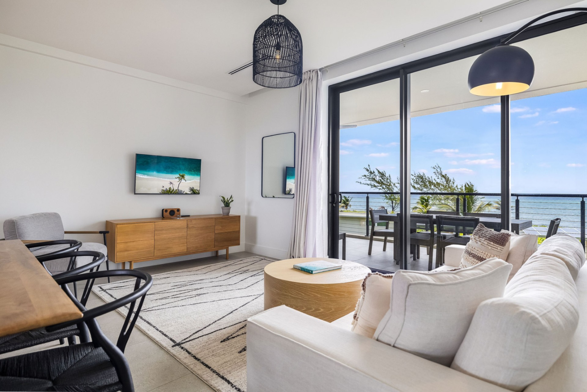 Luxury Vida 3-Bedroom Ocean Adventure Eco Lodge
