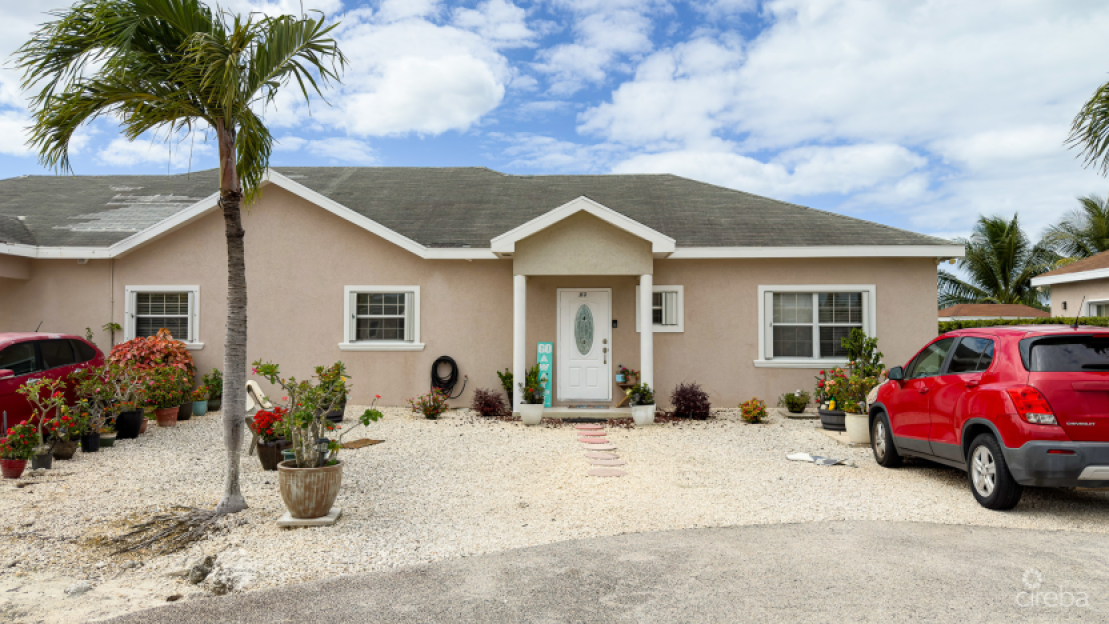 Lake Willow 3 Bed Family Home - 1