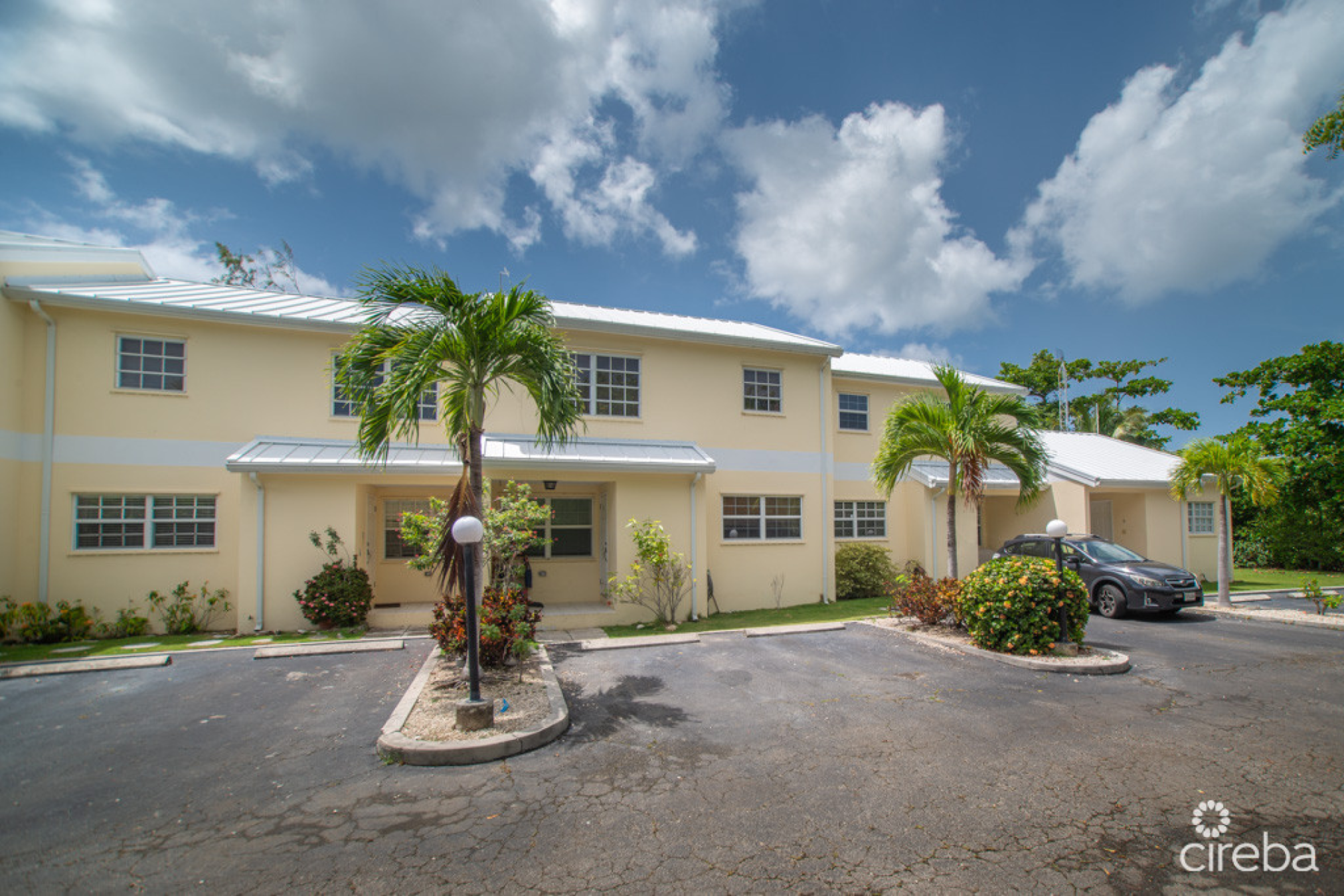 Bel Air Manor 3 Bedroom Townhouse