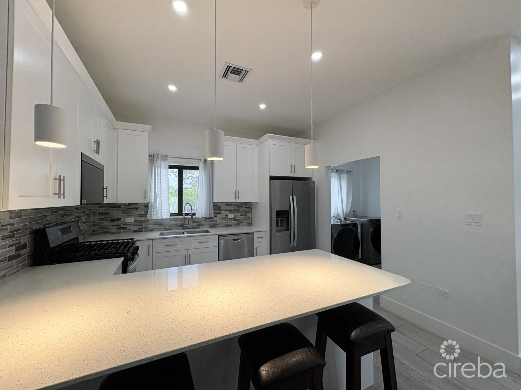Lower Valley Duplex