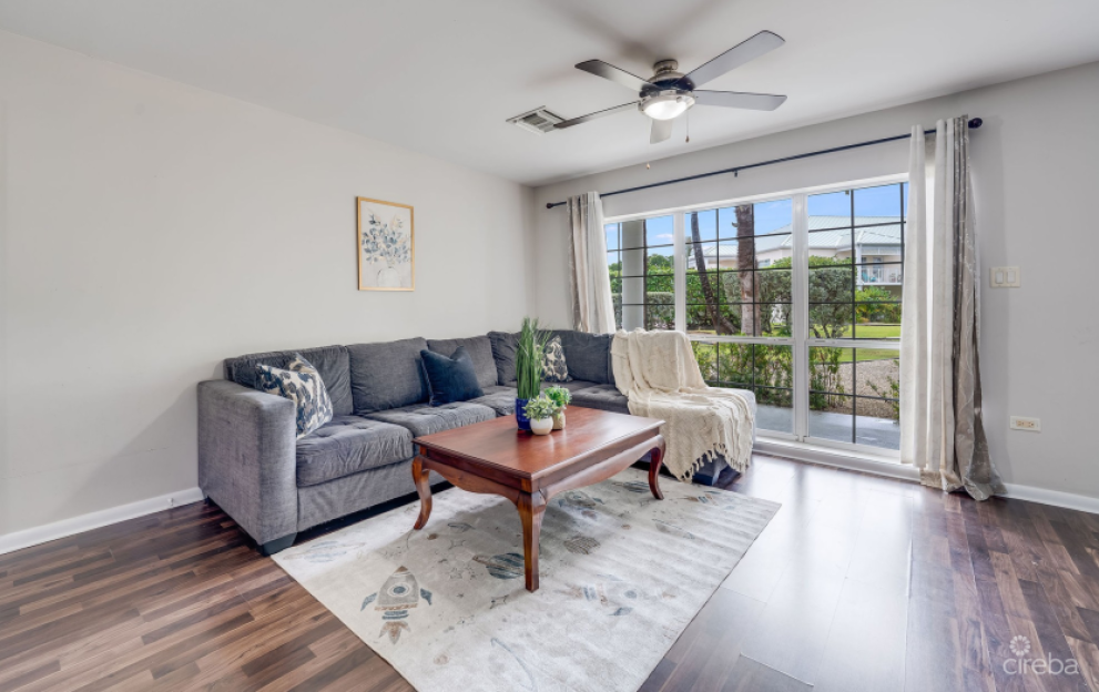 Sunrise Pool View End Unit Ground Floor - 1