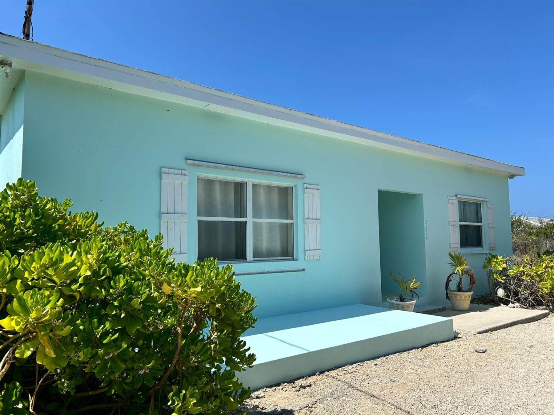 Ocean Front Paradise Villa Cayman Brac