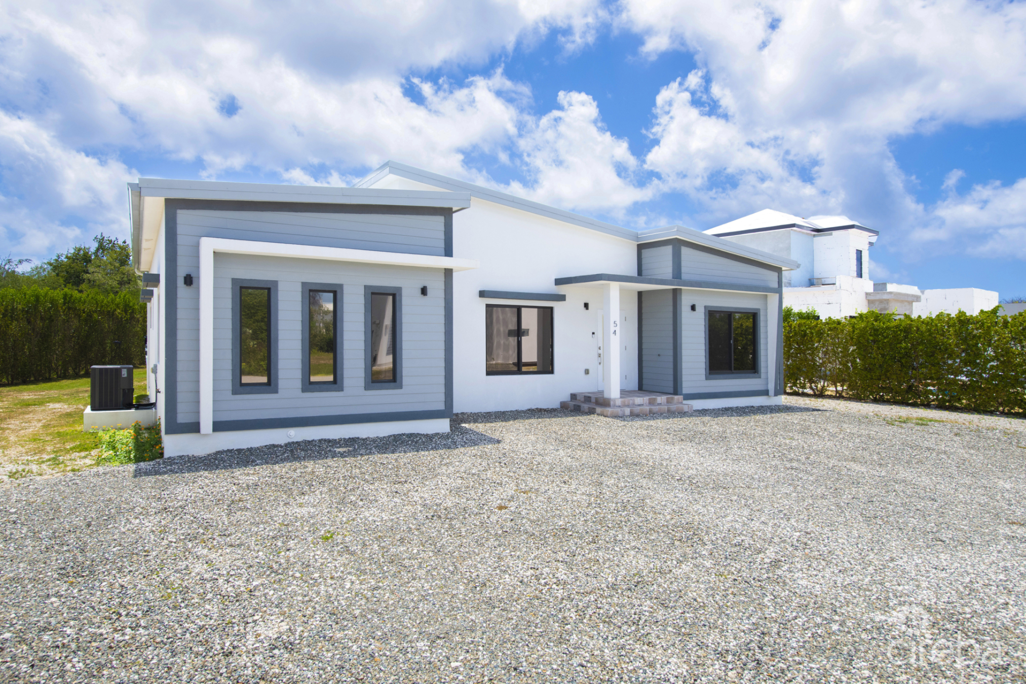 Modern 3 Bed, 3 Bath Single Family Home. With Bonus Office/Den.