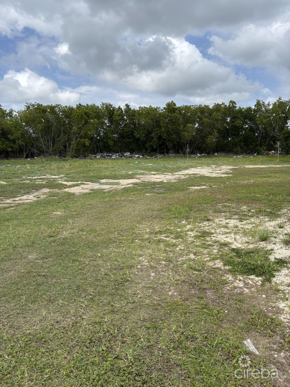 Income Potential! Multi-Unit Residence & Church On Prime 1 Acre