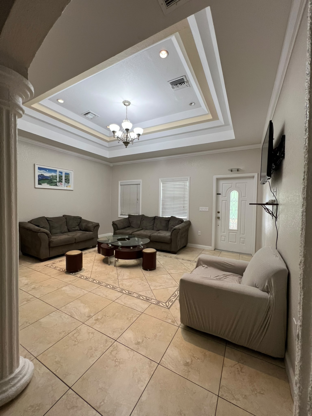 3 Bed, 3 Bath Home In West Bay- Available Mid June