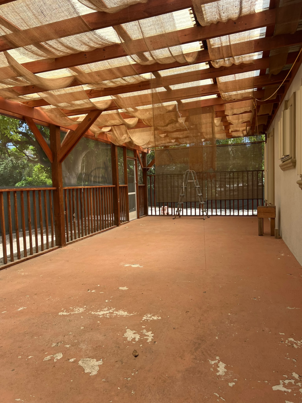 3 Bed, 3 Bath Home In West Bay- Available Mid June