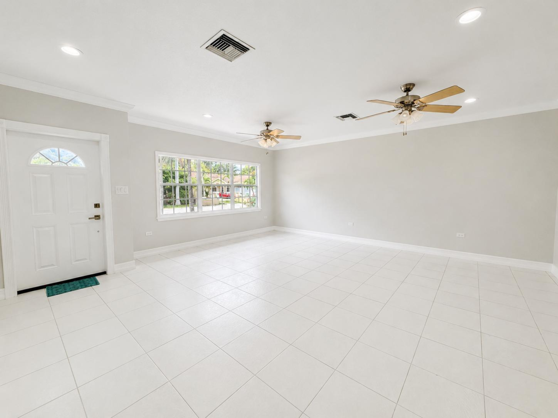 Savannah Meadows -Beautifully Renovated Family Home