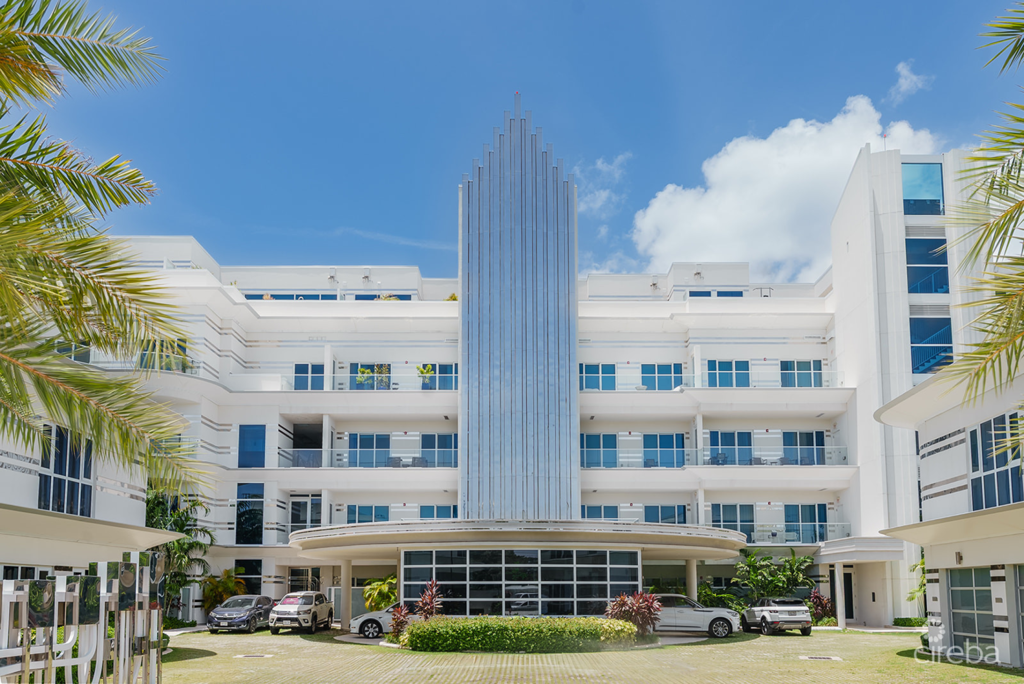 Three-Level Oceanfront Fin Penthouse  #30 Plus 2 Garages