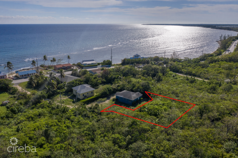 Residential Land Lot, Steps From The Sea - 1