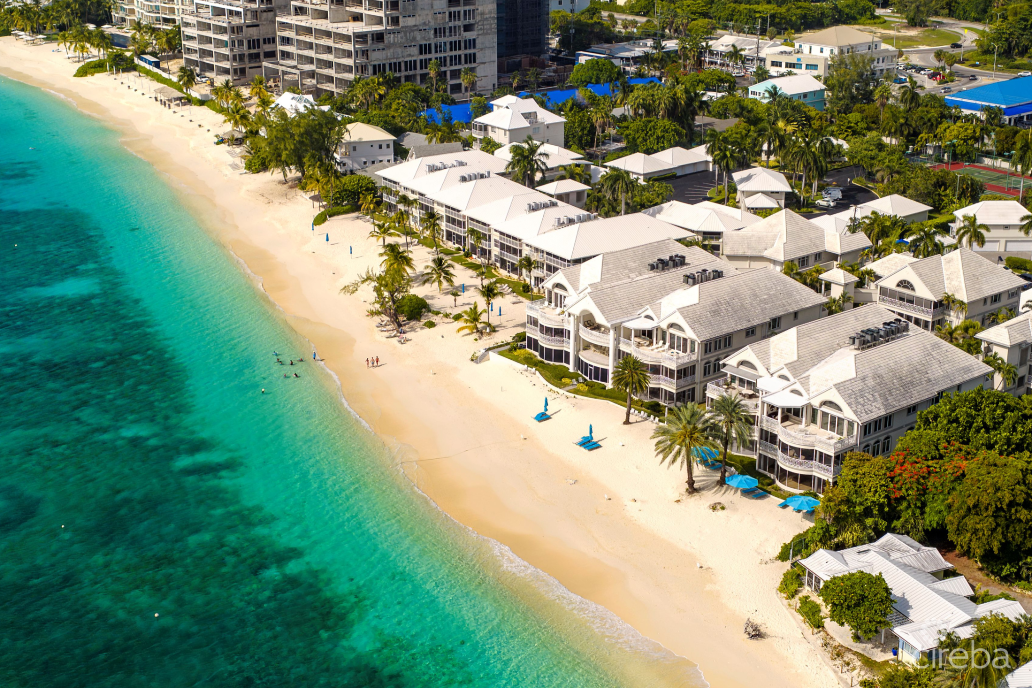 The Sovereign #12 Penthouse On Seven Mile Beach