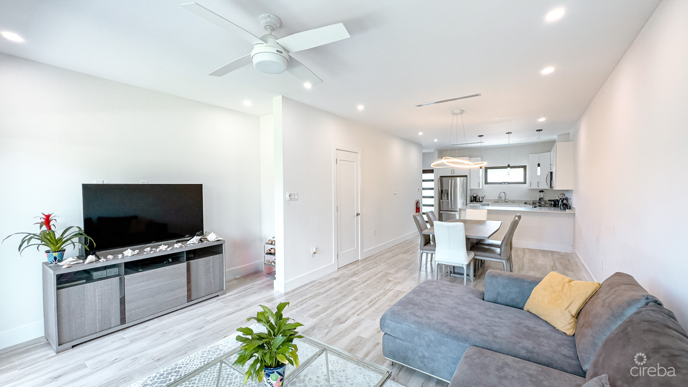 The Lagoons 2 Bed Waterfront Townhouse