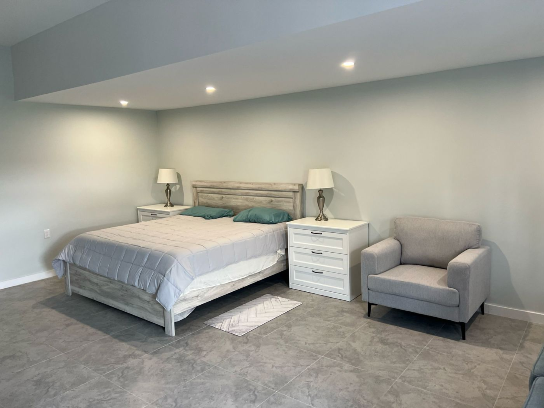 1 Sept: All Inclusive Large Studio In The Highlands
