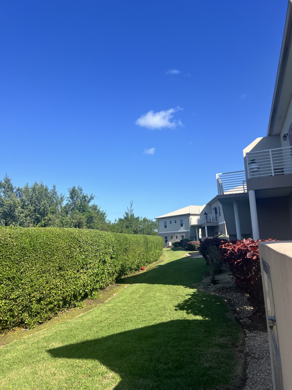 The Summit, 2-Bed/2.5 Bath. North Side, Available Now!
