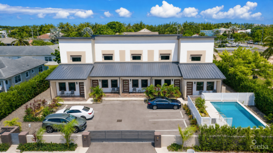Trophy Crescent 5-Unit Development - 1