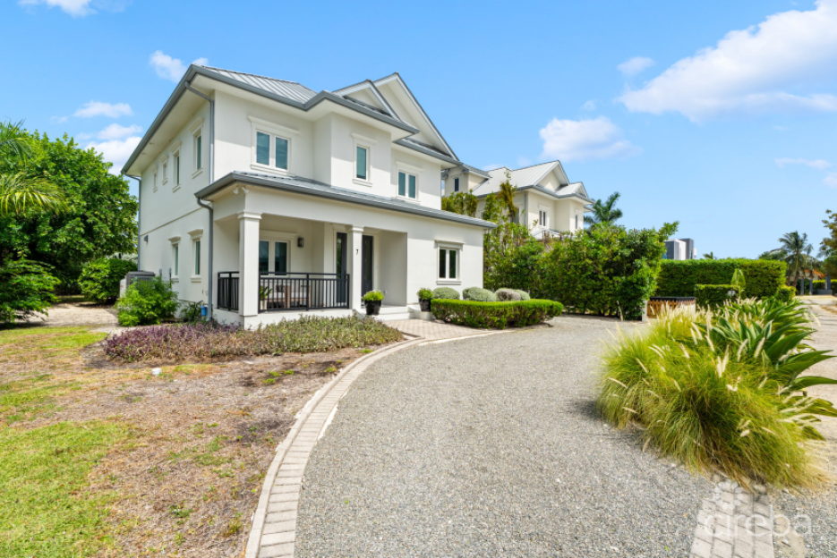 The Chymes 7, South Sound Home - 1