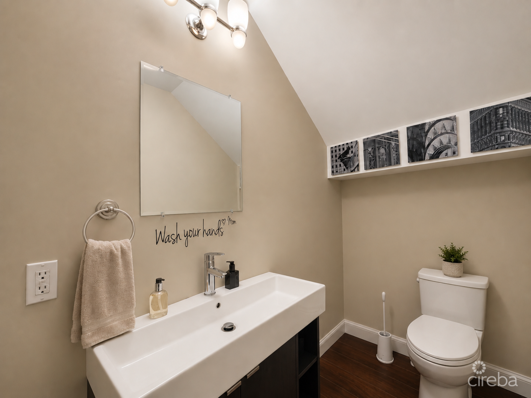 San Sebastian Phase 2 | 4Bed/3.5Bath | Garden & Pool View