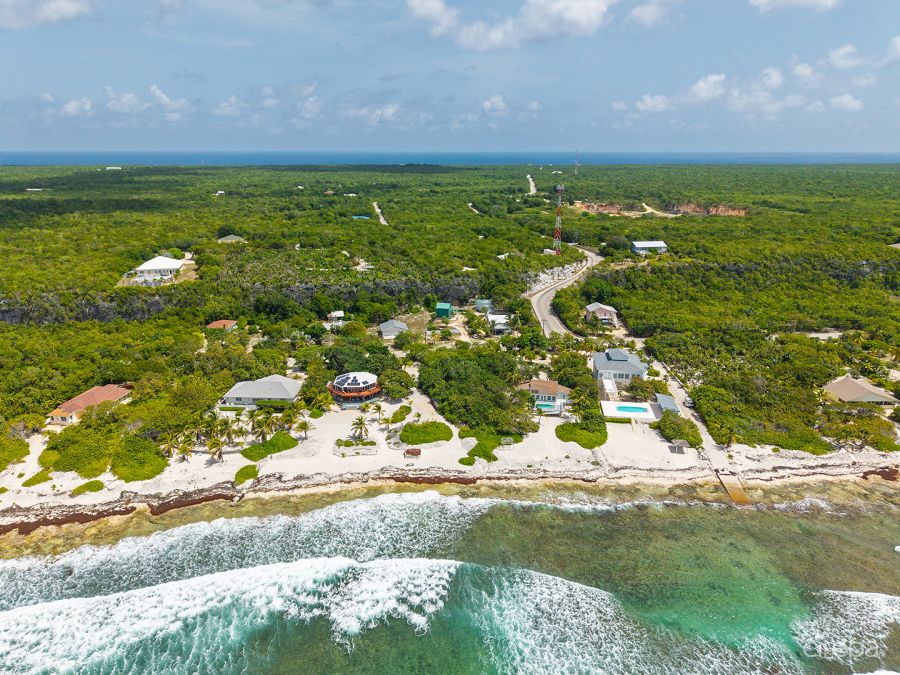 12% Roi - Income-Producing Multi-Unit Property | Fully Occupied - Cayman Brac