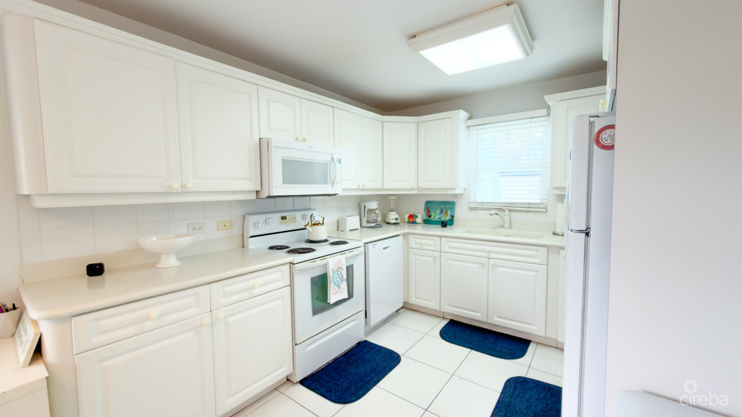 Cayman Reef 3 Bed Seven Mile Beach