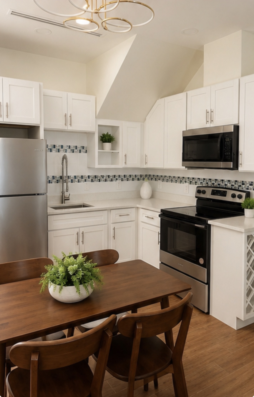 Premier Raven Manor 1 Bed Townhome Avail. Oct 1St