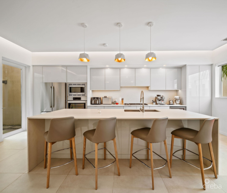 Solara #104 | Luxury Townhouse In Crystal Harbour - 1