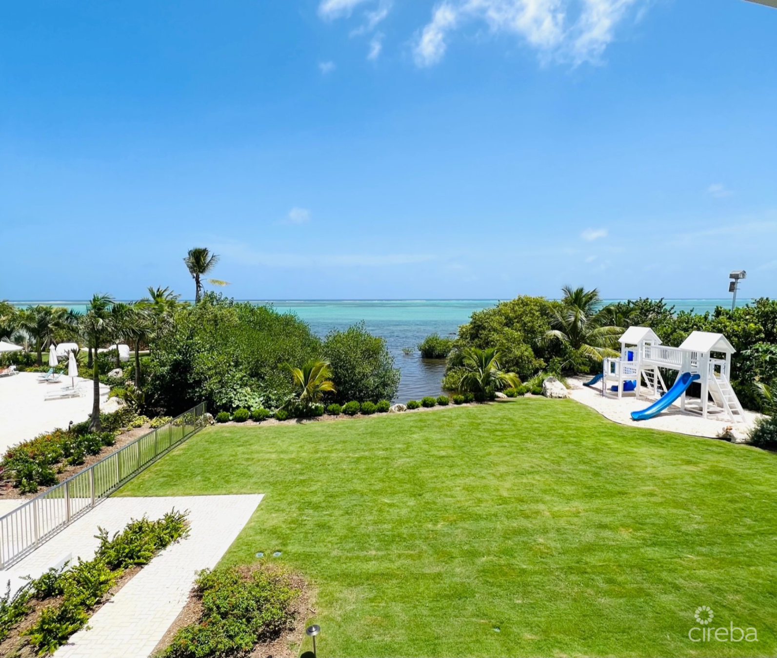 Aura 2 Bed Plus Den, 2.5 Bath Townhouse