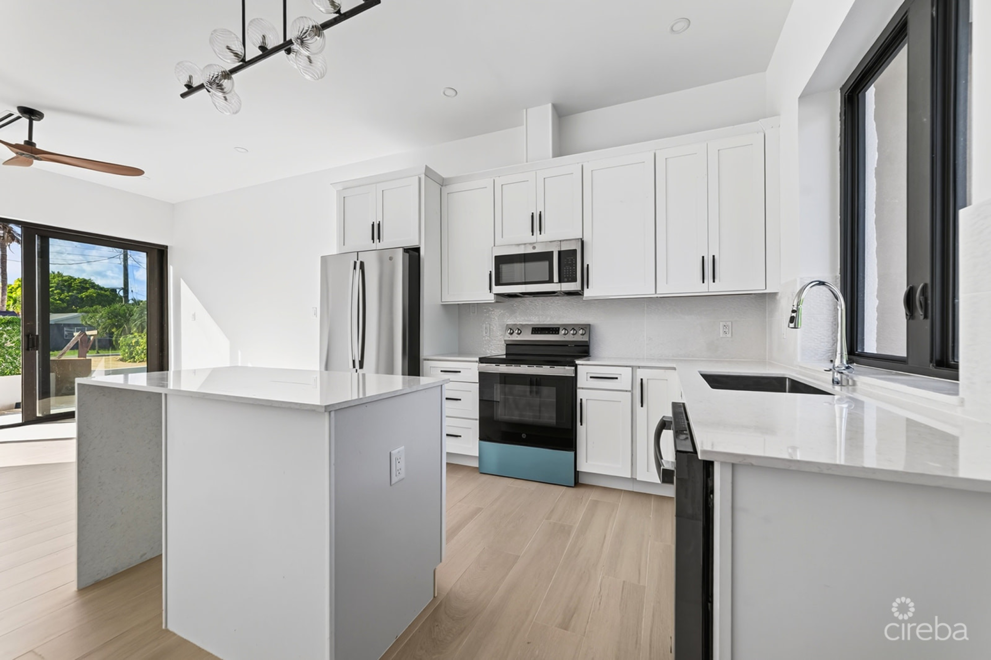 Sorelle - Brand New 1 Bed / 1.5 Bath Condo
