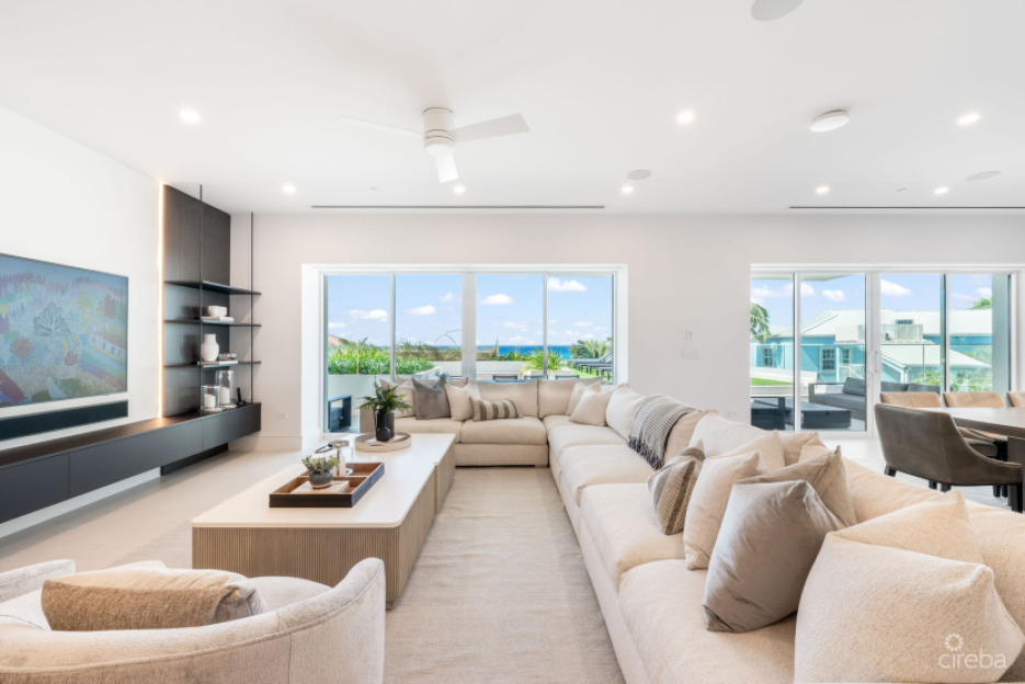 Aqua Residence 2 - Luxury Seven Mile Beach Condo - 1